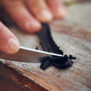 How to cut Vanilla Beans5